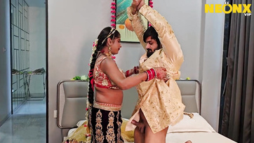 Newlywed Indian Couple Gets a Massive Fuck