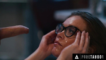 Nimfomán lányok akik imádják ha a kufircolás fináléjában egy hatalmasat élveznek rájuk