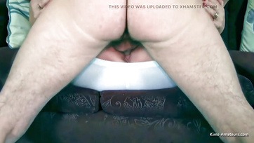 A dupla szopás után az egyik duci öreglány kapott egy faszt a puncijába