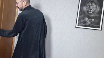 Old Guy Fucks Young Courier Girl Rough and Hard