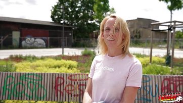 Blonde German Babe Happily Went to Casting with Agent for Some Cash