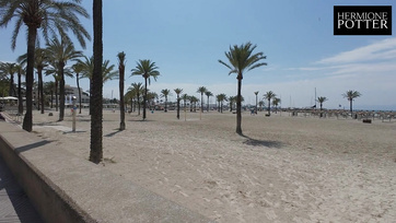 Természetesen a nyaralás alatt is többször megfektettem a nagymellű barátnőmet