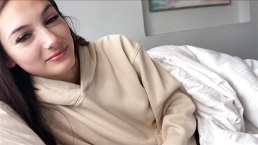 Naughty Step-sis Convinced Me to Fuck Despite Feeling Bad