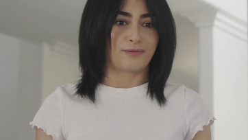 A mostohahúgom féltékeny lett miután megdugtam a legjobb barátnőjét majd őt is meg kellett dugnom