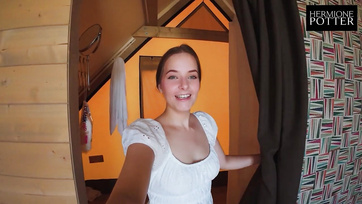 Szinte az egész nyaraláson csak keféltünk a dögös barátnőmmel amiből néhányat le is videóztam