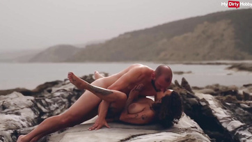 German Couple Revels in Sensual Lovemaking Outdoors by the Seaside

Passionate German Couple's Seaside Sensuality