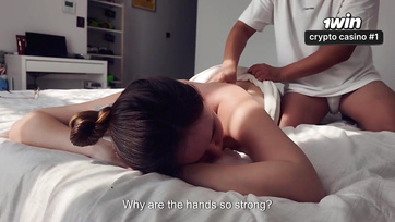 Én csak megkértem a mostohafiamat hogy masszírozza meg a hátamat de ő megdugta a pinámat