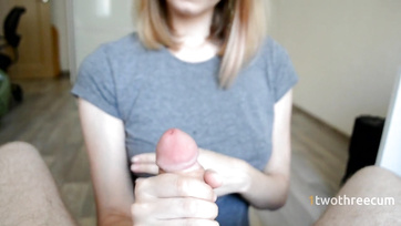 Step-sis Teen Joyfully Jerks Off Stepbro's Cock