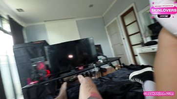 Hagytam a mostohahúgomnak hogy felhúzza a gumióvszert a farkamra majd durván megkeféltem