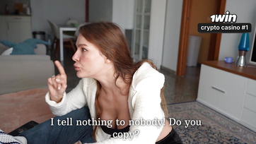 A dögös mostohaanyám megtalálta a meztelen képeit a telefonomon de aztán felizgult és megdughattam