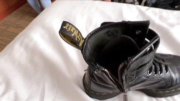 Ha senki nem akarja megbaszni a duci mostoha húgaimat akkor majd megbaszom őket én!