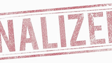 Az análimádó perverz ribancnak egyszerre dugták meg mindkét lyukát a nagyfarkú lakótársai