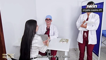 A páciense és a szukás nővérkéje is megkívánta a doktorbácsi méretes farkát a rendelőben