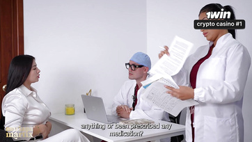 A páciense és a szukás nővérkéje is megkívánta a doktorbácsi méretes farkát a rendelőben