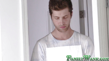 Stepbrother's Morning Wood Wakes Up Horny Teen Babe