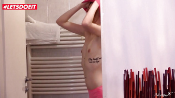 Craving the Muscle Stud's Sausage in the Steam Room with Naughty Teen