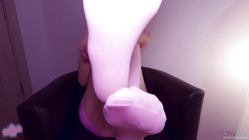 Filled the nympho's tight ass with anal pleasure