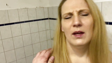Drunk Blonde Babe Enthusiastically Sucks Stranger